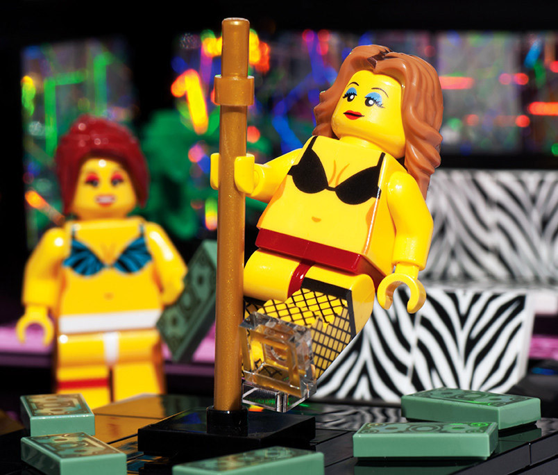 Lego Club de Strip Tease