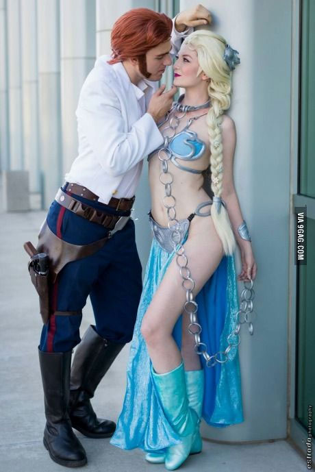 Cosplay sexy de la Reine des neiges