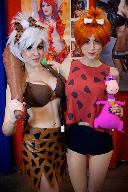 Cosplay sexy Wilma Flintstone