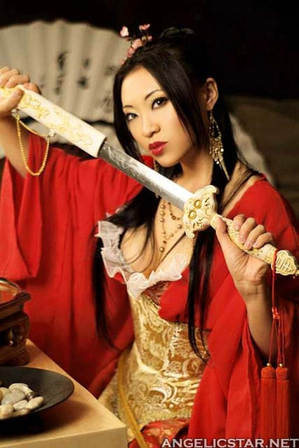 Yaya Han cosplay