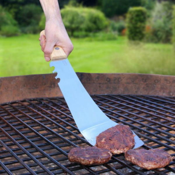 spatule-barbecue-machette